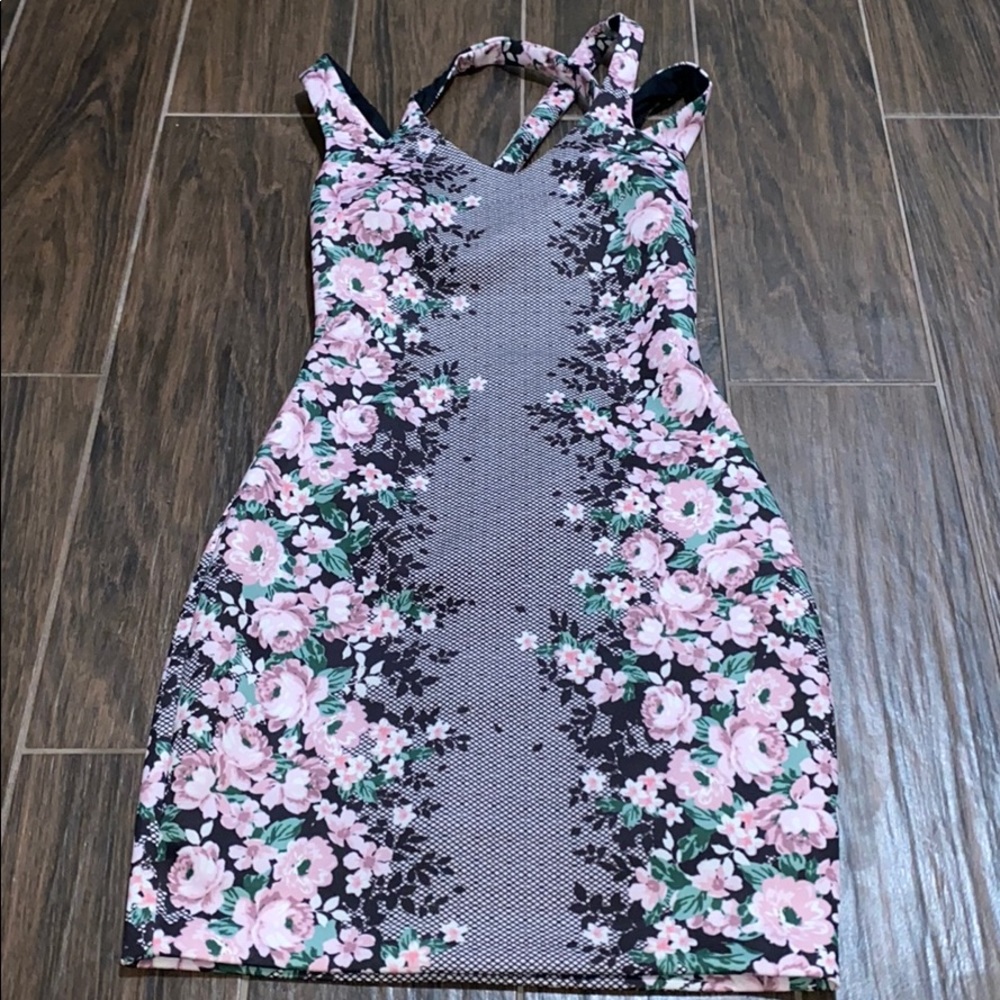 Guess floral print night out dress